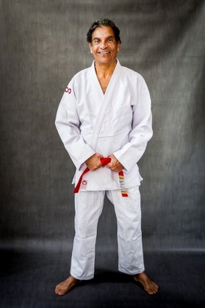 Photo1: GrandMaster Gracie Jiu Jitsu Gi LEGEND White (1)