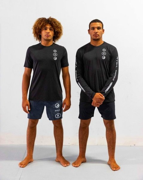 Photo8: RVCA Long T-shirt RUOTOLO STACK Black  SALE (8)