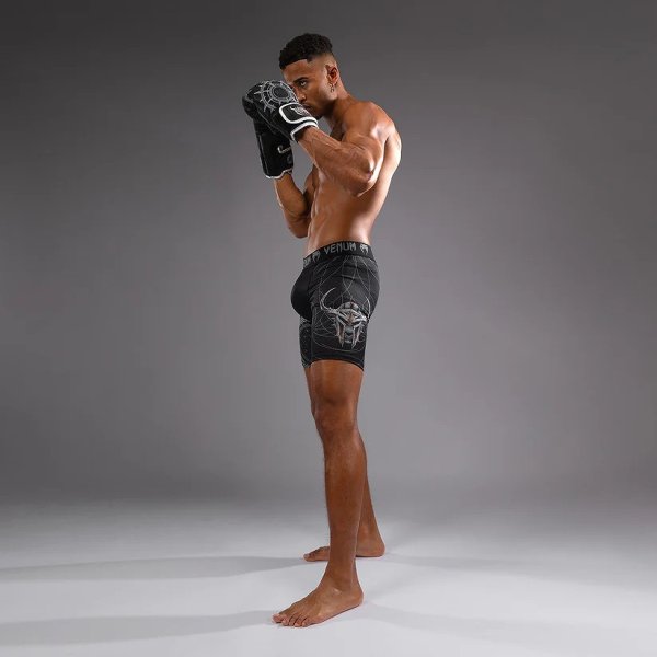 Photo6: VENUM Vale Tudo Shorts GLADIATOR 5.0 Black/Silver (6)