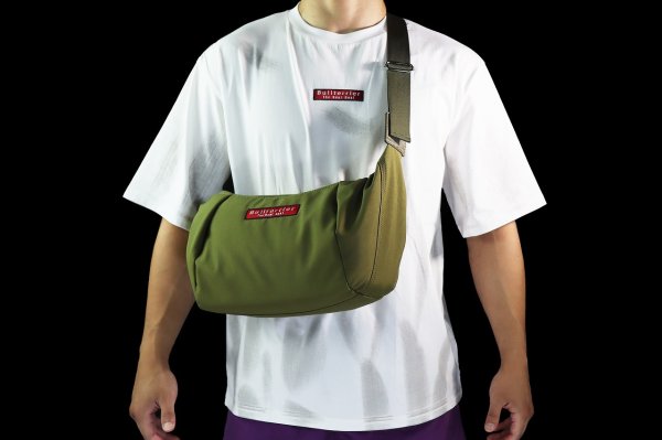 Photo7: BULL TERRIER Body Bag BASIC Khaki (7)