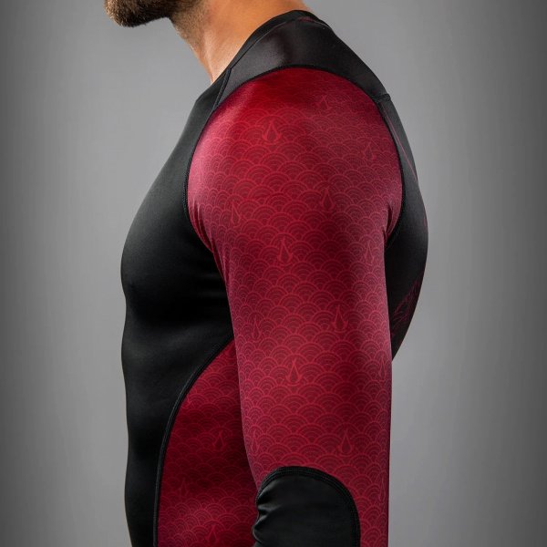 Photo7: VENUM x ASSASSIN`S CREED SHADOWS Rashguard Long Sleeve Burgundy/Black (7)