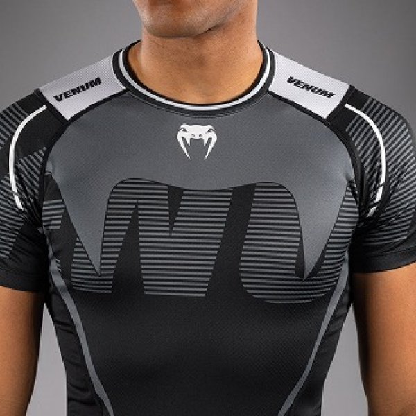 Photo4: VENUM Rashguard Adrenaline Short Sleeve Black/Silver Gray (4)
