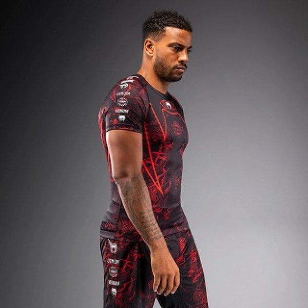 Photo3: VENUM Rashguard 20th Anniversary Short Sleeve Black/Red (3)