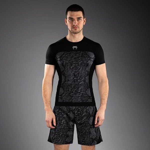 Photo1: VENUM Rashguard No G-Fit Scales Short Sleeve Black/Charcoal Gray (1)