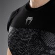 Photo5: VENUM Rashguard No G-Fit Scales Short Sleeve Black/Charcoal Gray (5)