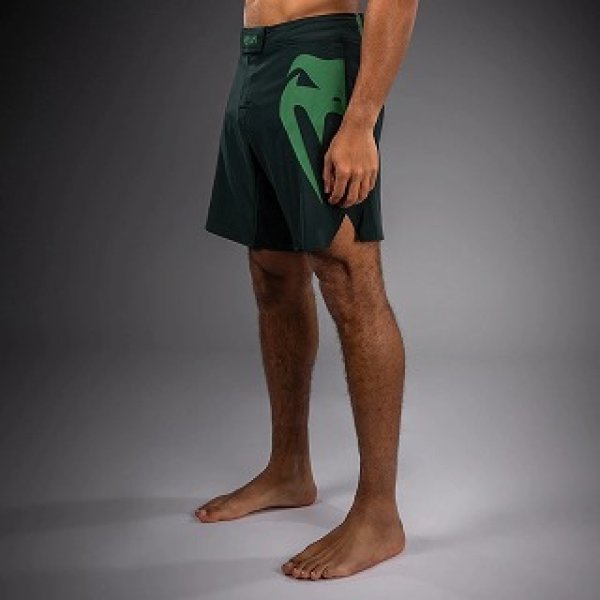 Photo2: VENUM Fight Shorts Light 5.0 Forest Green/Light Green (2)
