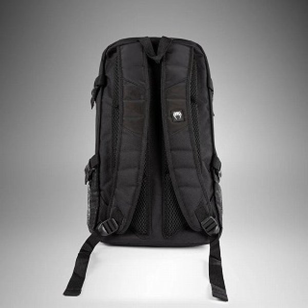 Photo4: VENUM Backpack Shockwave Black (4)