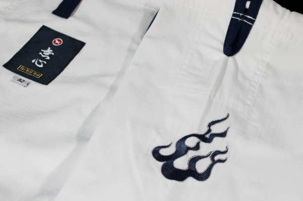 Photo8: BULLTERRIER Jiu-Jitsu Gi MUSHIN REVIVAL White (8)