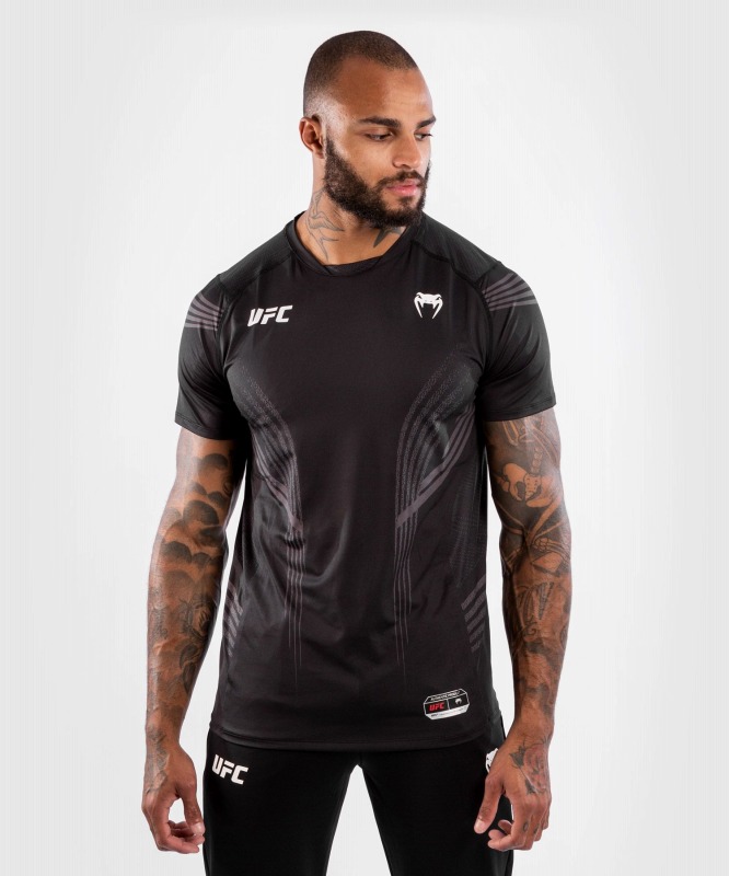 Dynasty shop ufc hoodies