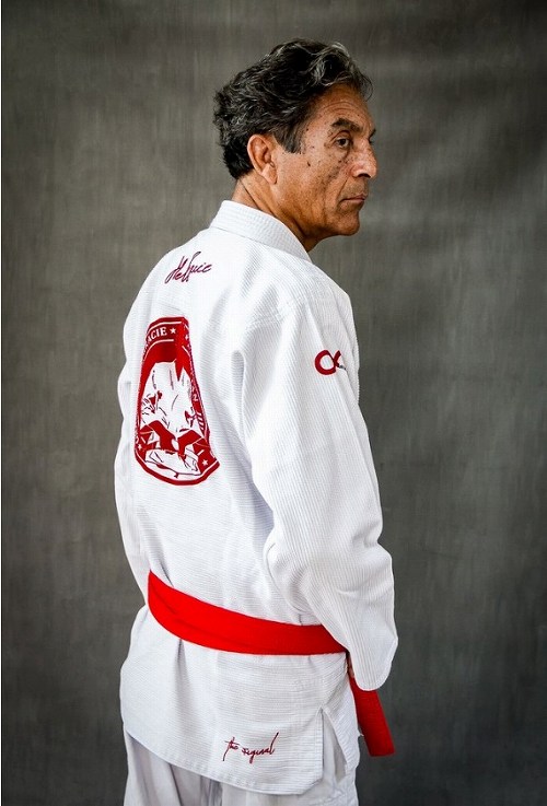 GrandMaster Gracie Jiu Jitsu Gi LEGACY White Fighters Shop Bull Terrier